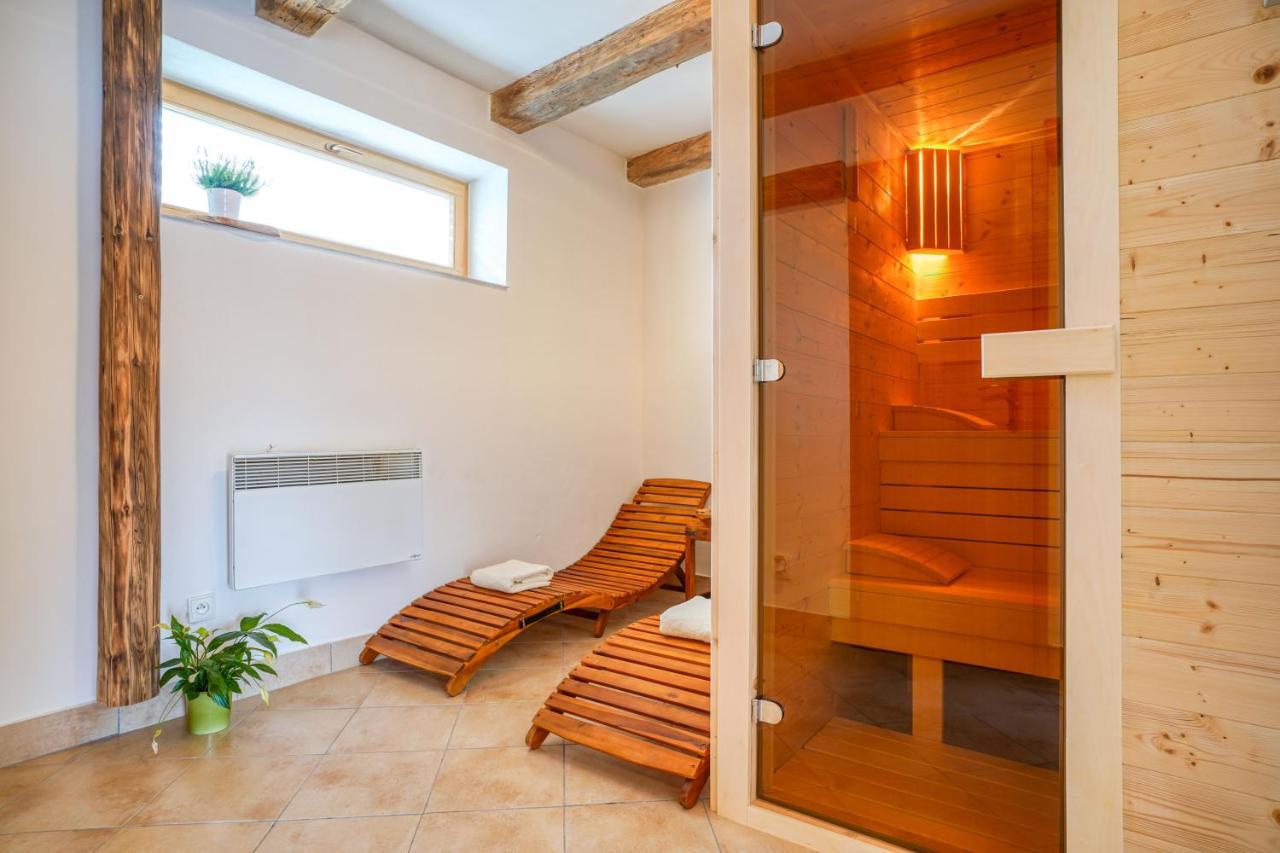 Cakyho Kuria - Mezonetovy Apartman S Krbom A Saunami Smižany Exteriör bild