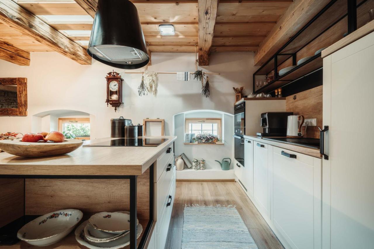 Cakyho Kuria - Mezonetovy Apartman S Krbom A Saunami Smižany Exteriör bild