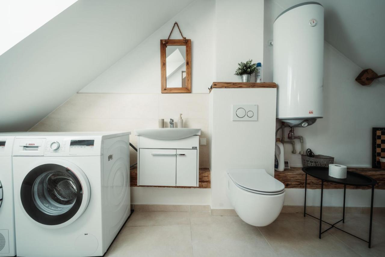Cakyho Kuria - Mezonetovy Apartman S Krbom A Saunami Smižany Exteriör bild