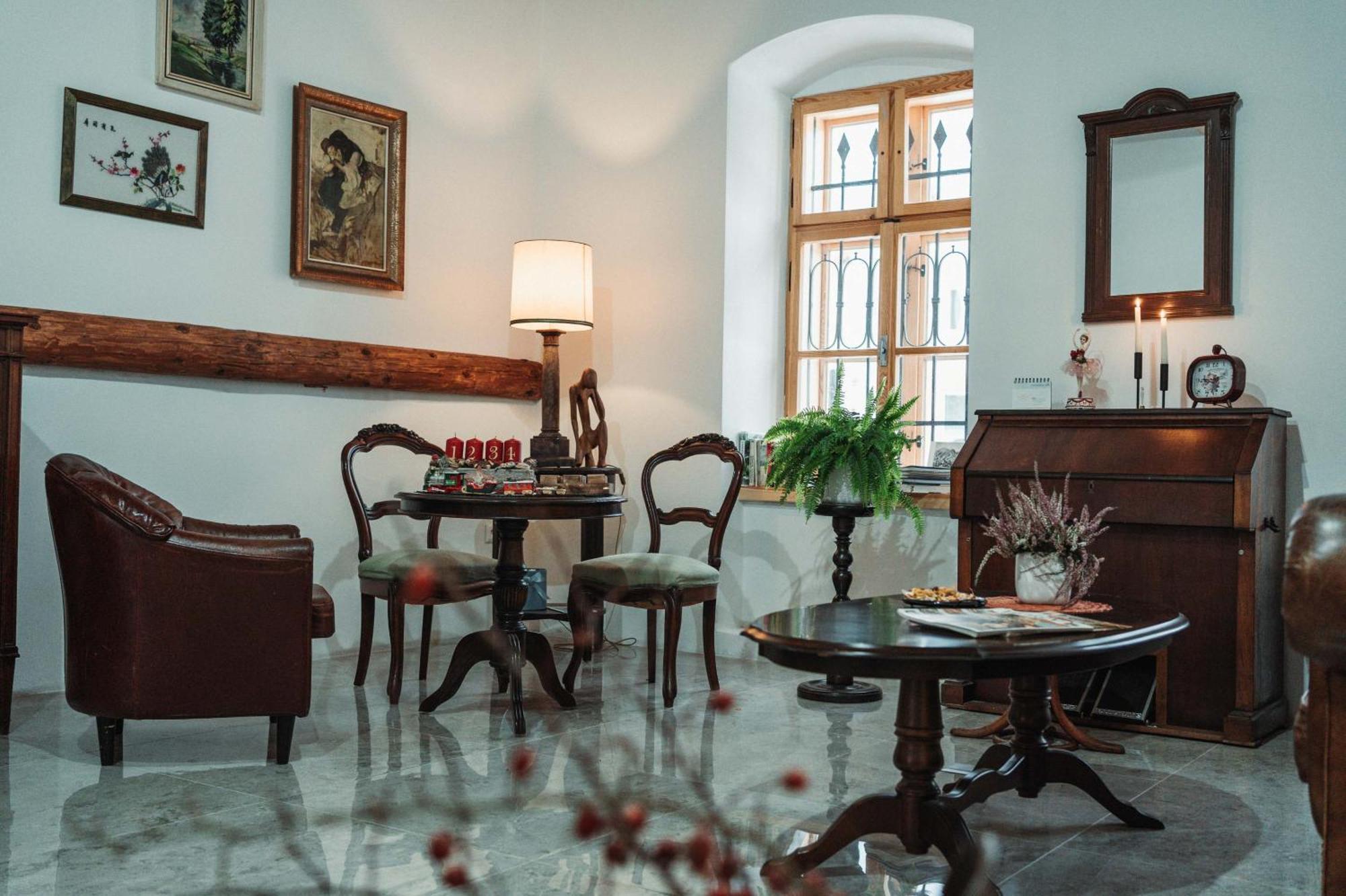 Cakyho Kuria - Mezonetovy Apartman S Krbom A Saunami Smižany Exteriör bild