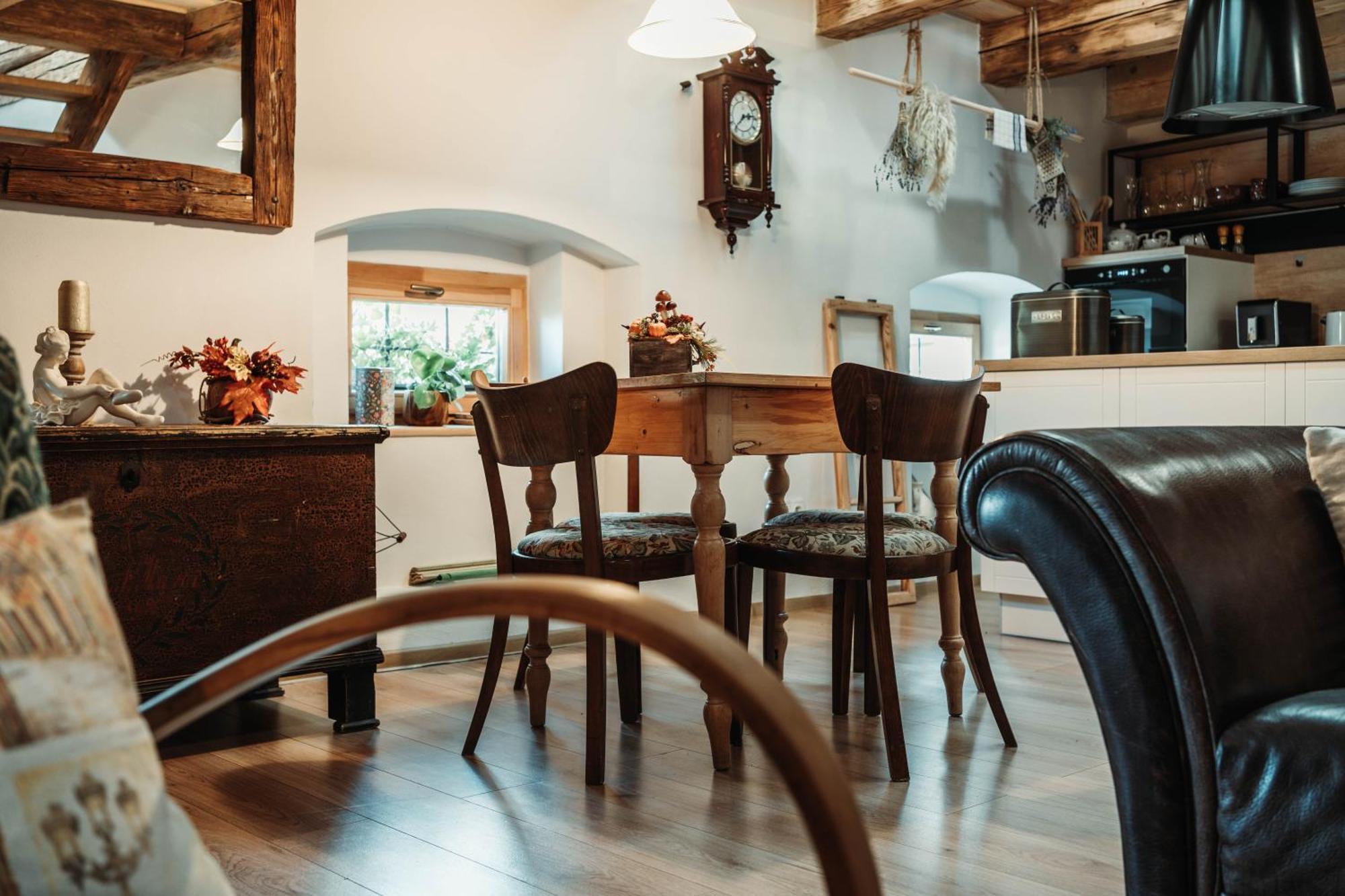 Cakyho Kuria - Mezonetovy Apartman S Krbom A Saunami Smižany Exteriör bild